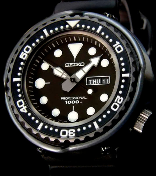 Deep Dive: A Look at the Seiko Tuna 6159 and its Popular Variants